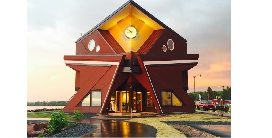 zSIP-Complex-Ashland-WI-Exterior-side zSIP-Complex-Ashland-WI-Exterior-side